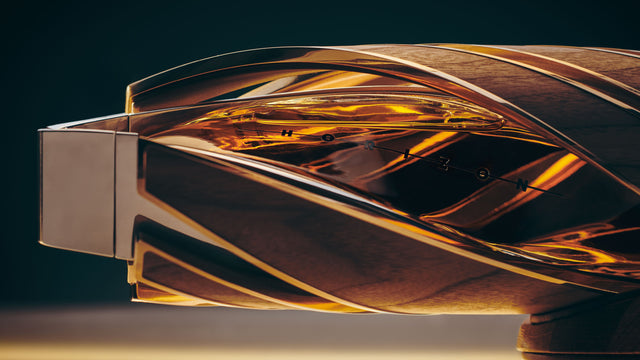 Speed Driving to the Horizon –A Macallan and Bentley Motor's Collaboration